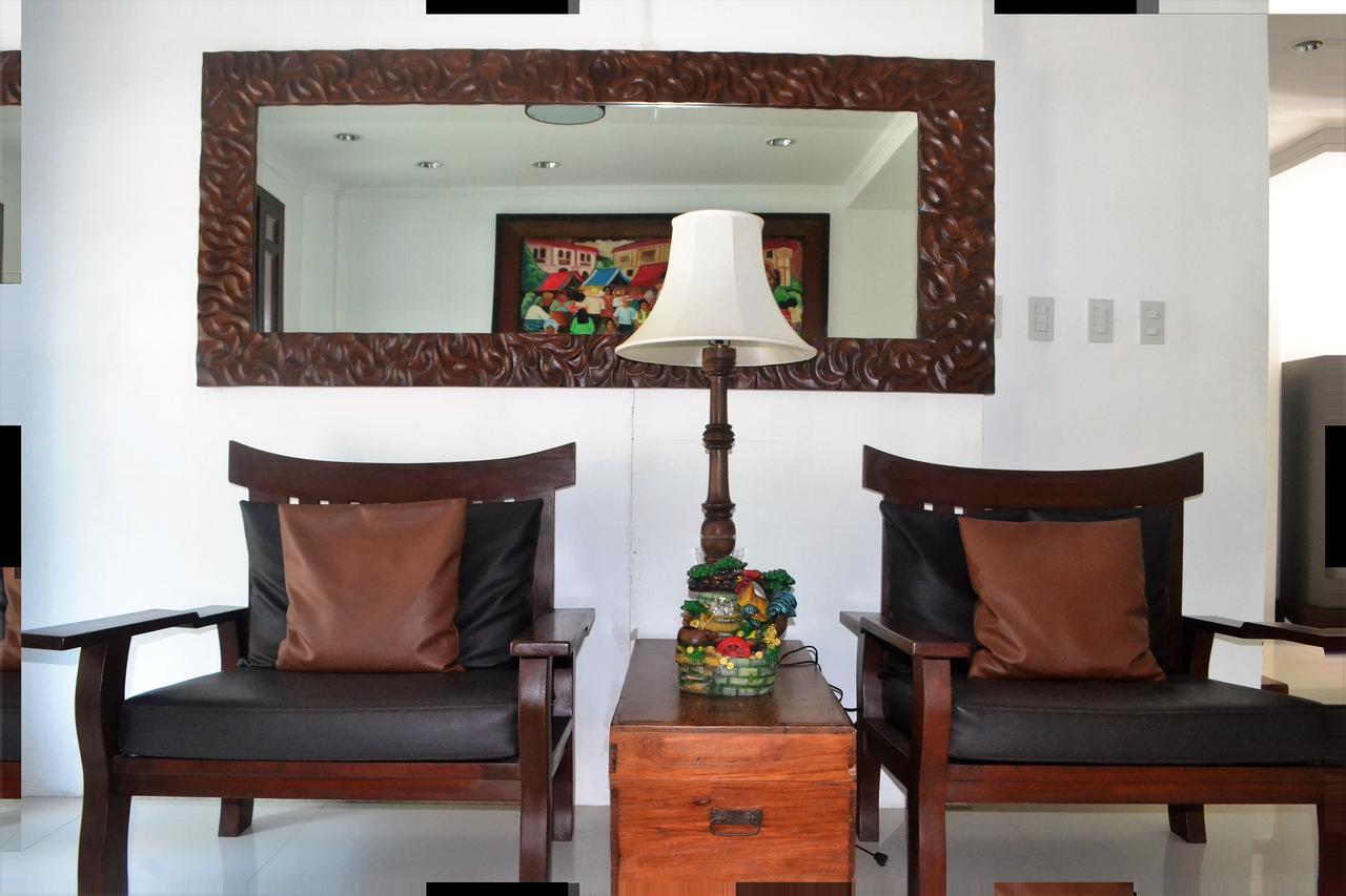 Hotel Lola Natividad فيغان المظهر الخارجي الصورة